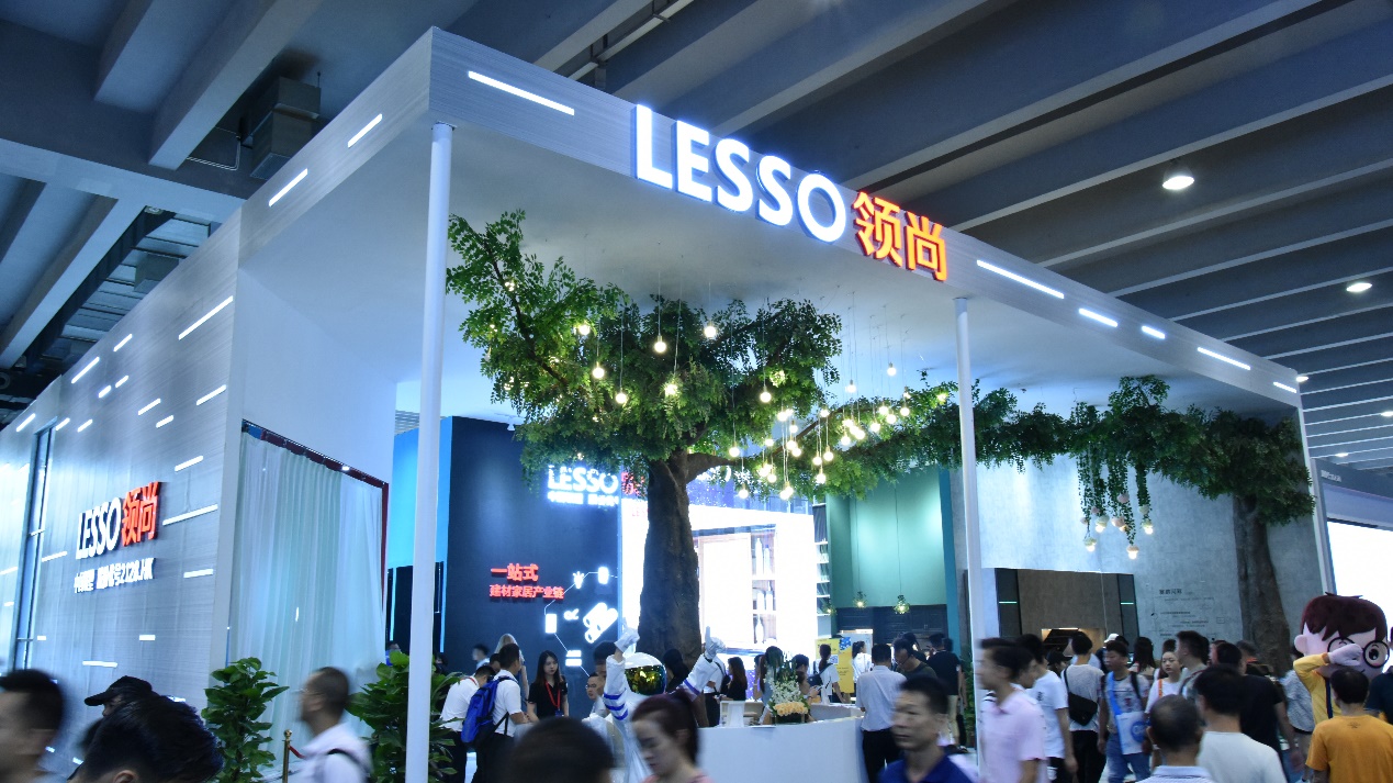 LESSO領(lǐng)尚硬核登場廣州建博會，夢想空間升級坐大館，吸粉無數(shù)
